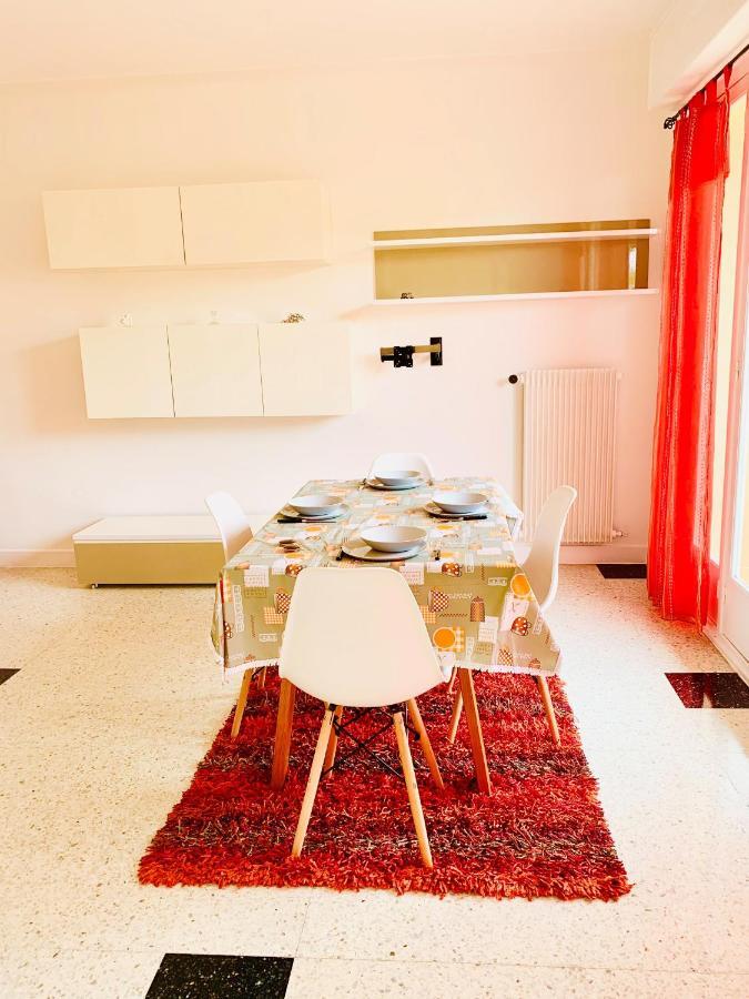 Dependence Le Pygmalion Apartment Menton Bagian luar foto
