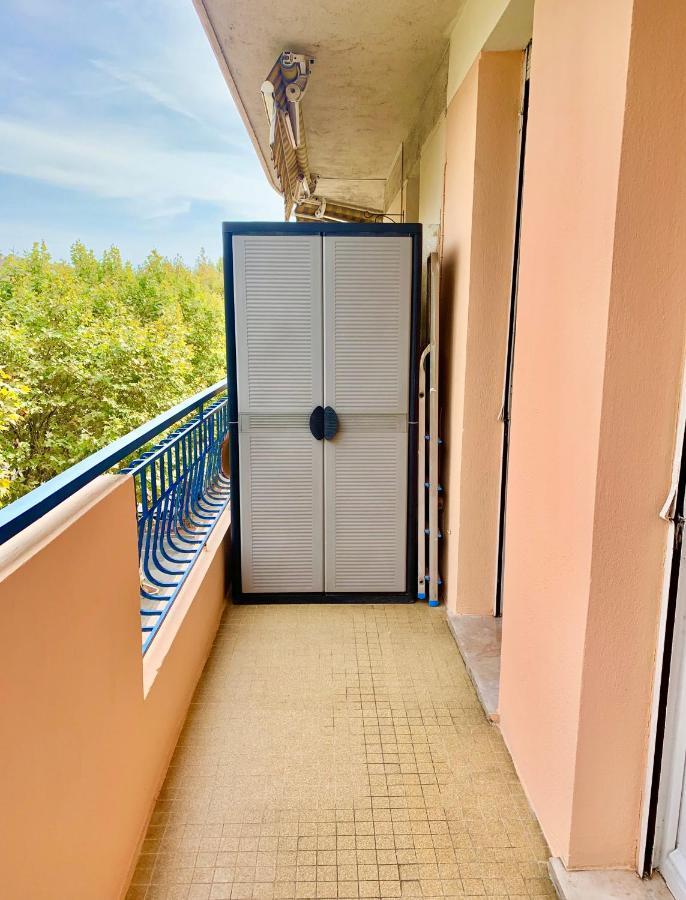 Dependence Le Pygmalion Apartment Menton Bagian luar foto